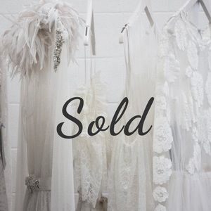 Max Studio Cognac Pumps